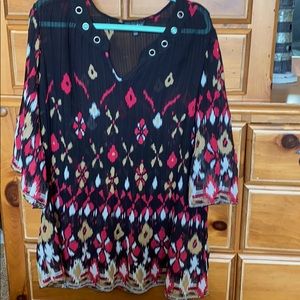 Sheer multi colored 3/4 sleeve blouse